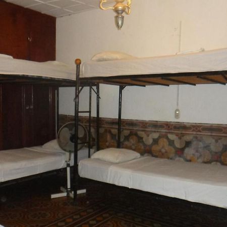 Hostal Sonati León Εξωτερικό φωτογραφία