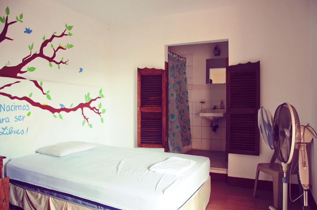 Hostal Sonati León Δωμάτιο φωτογραφία