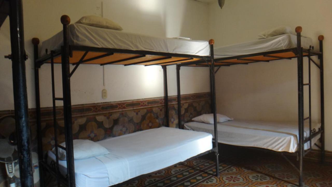 Hostal Sonati León Εξωτερικό φωτογραφία